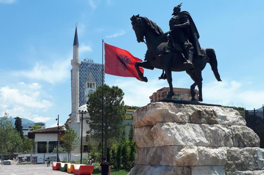 Standbeeld Skanderbeg
