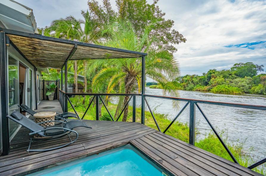 Cascades Safari lodge