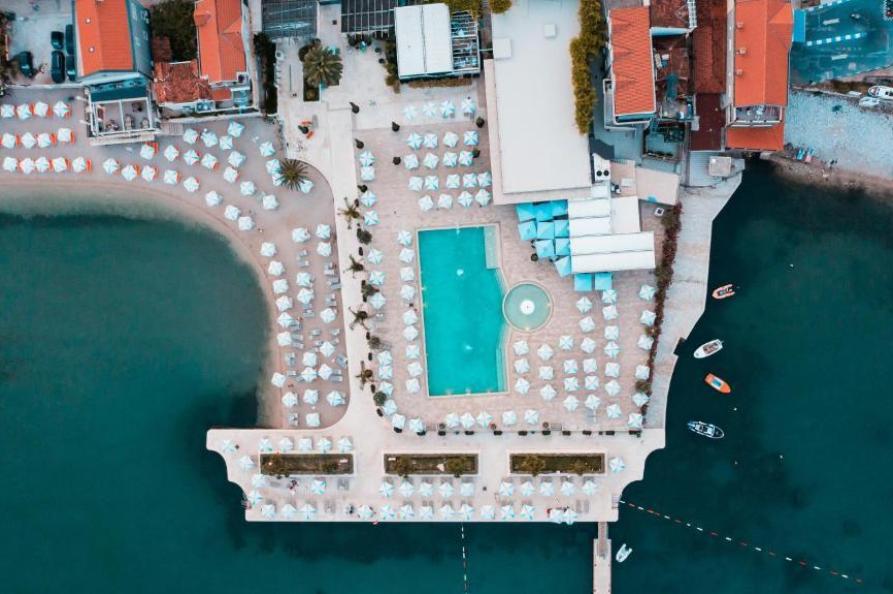 Palmon Bay Hotel & Spa