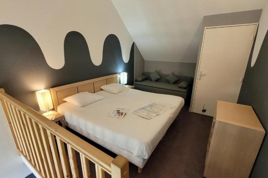 Gold Beach Hotel