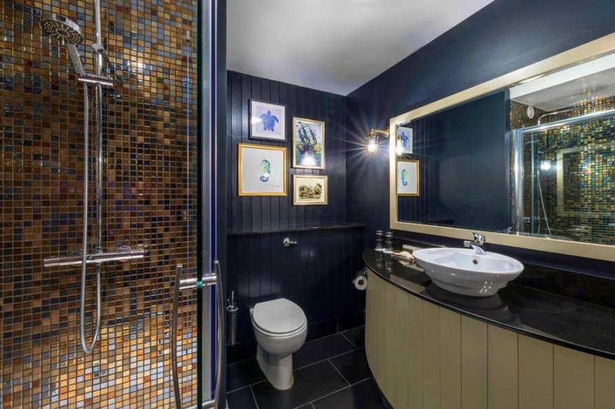 Garryvoe Hotel badkamer