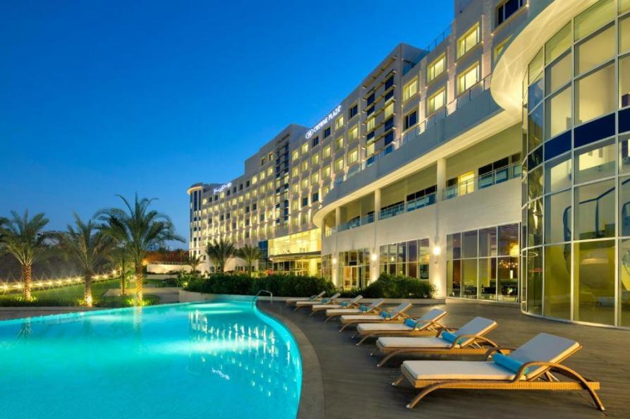 Crowne Plaza OCEC