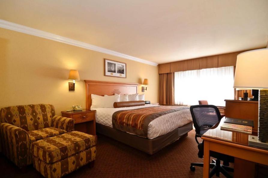 Best Western Grand Squire Inn