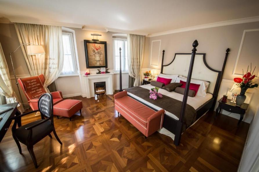 Victoria hotel