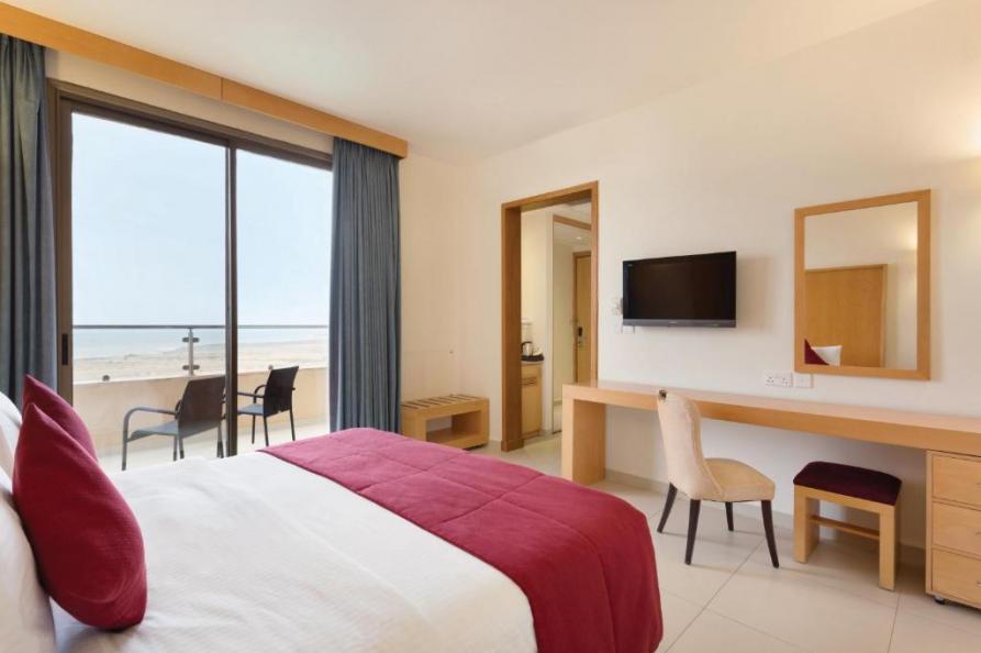 Ramada Dead Sea Resort