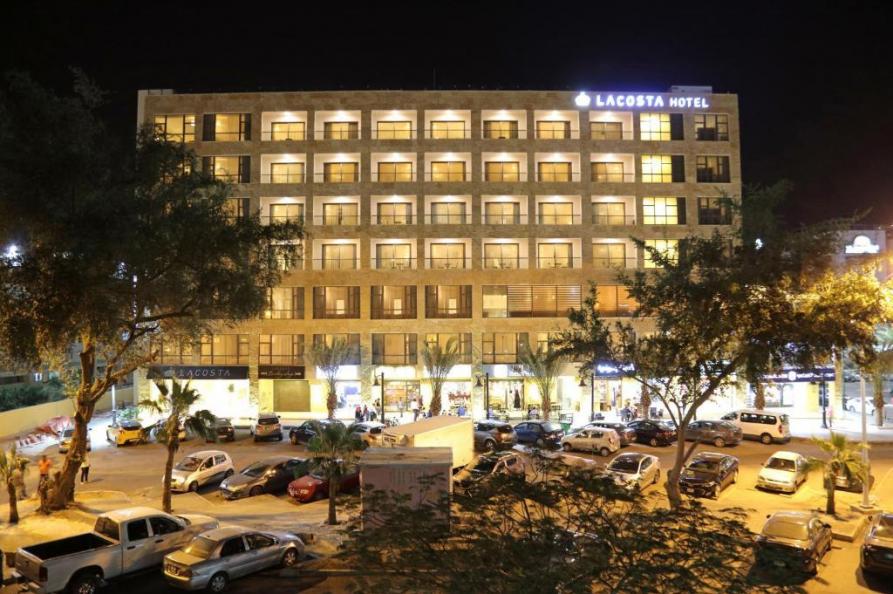 La Costa hotel
