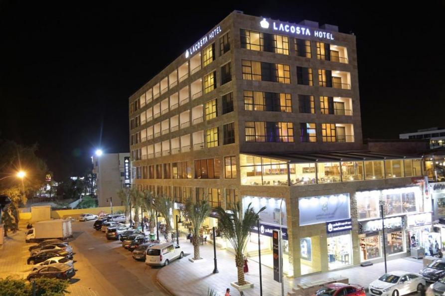 La Costa hotel