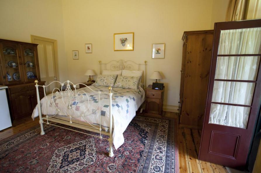 Robe House