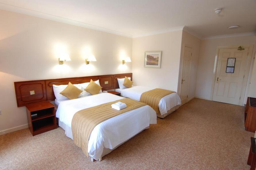 Central Hotel Donegal