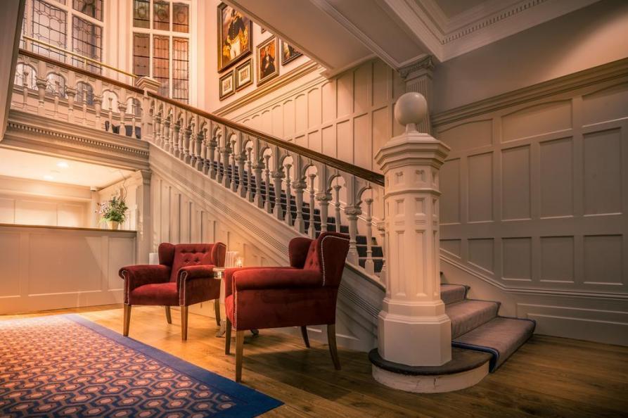 Bishops Gate Hotel