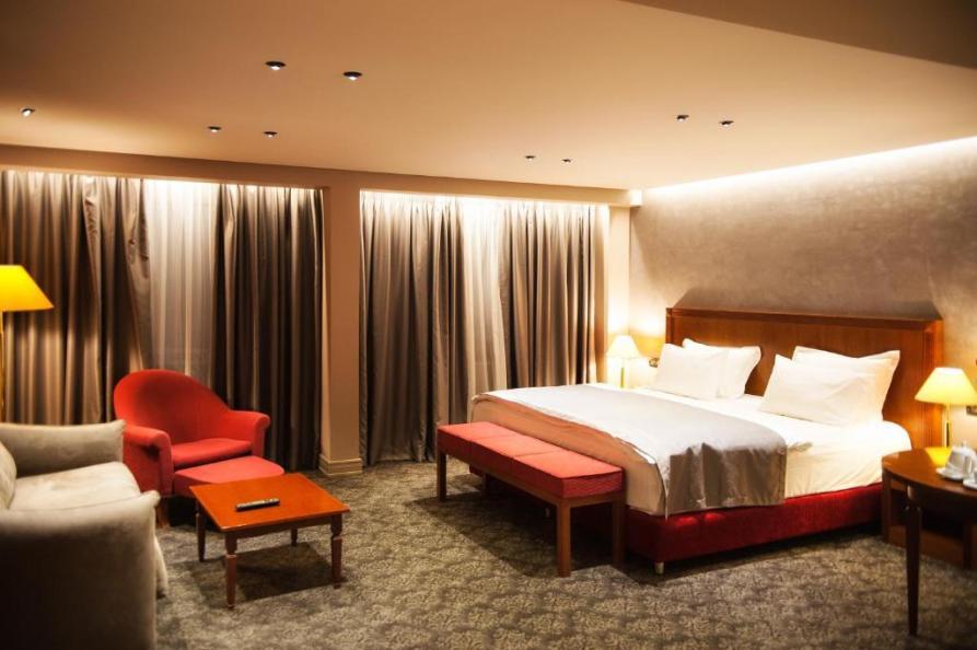 Mondial Hotel